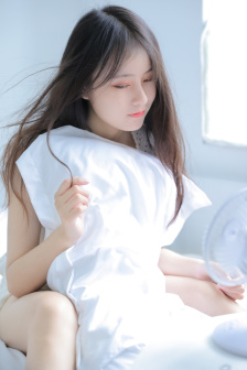 漂亮的保姆4
